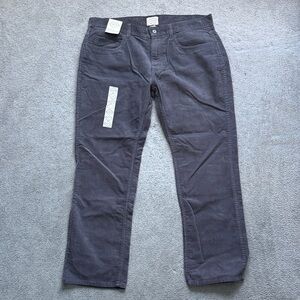 St. John’s Bay Men's Gray Corduroy Pants Size 36 x 30 Straight Fit NWT